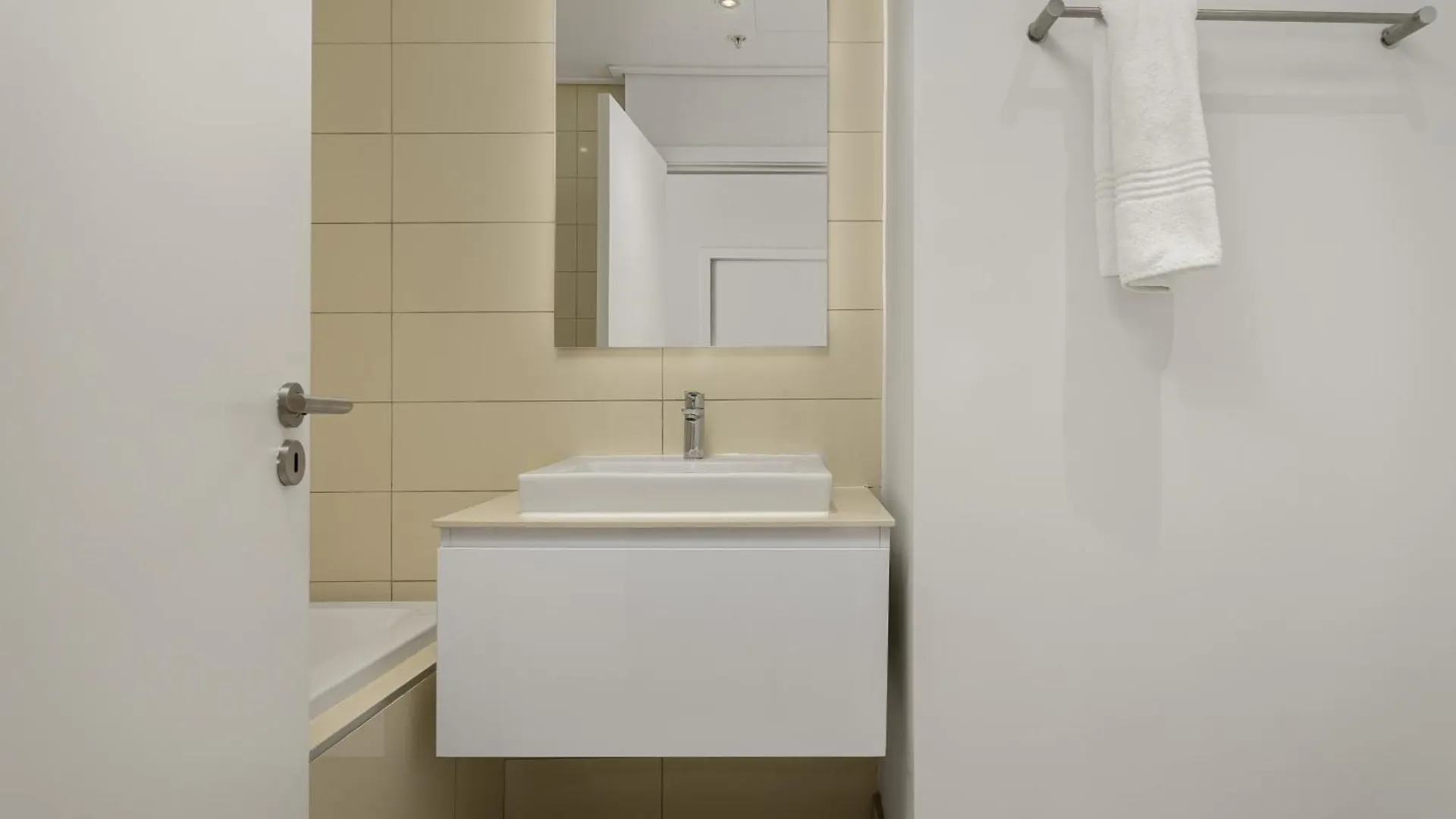 The Pullman Luxury Apartments Cape Town South Africa