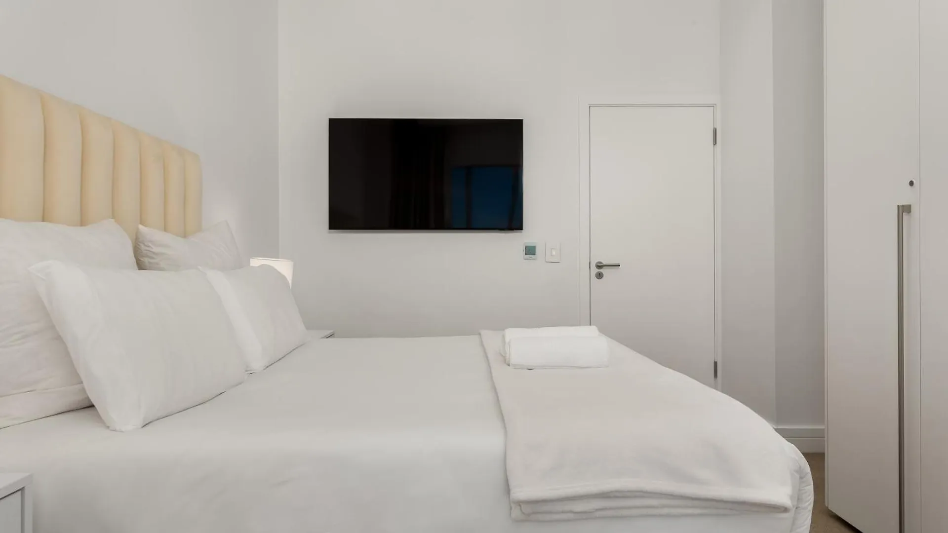 The Pullman Luxury Apartments Cape Town